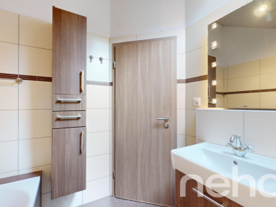 Exclusif : Grande villa familiale de 4 chambres à rénover à Choëx image 6