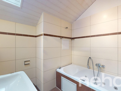 Exclusif : Grande villa familiale de 4 chambres à rénover à Choëx image 7