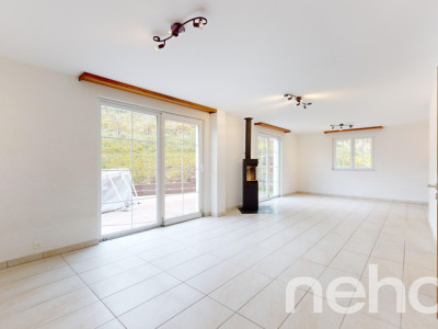 Exclusif : Grande villa familiale de 4 chambres à rénover à Choëx image 10