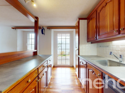 Charmante maison rénovée de 6 pièces située dans le village dAntagnes image 3