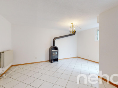 Charmante maison rénovée de 6 pièces située dans le village dAntagnes image 4