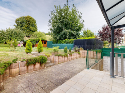 Belle maison de 2 logements avec cachet et fort potentiel image 2