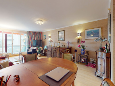 Charmant appartement traversant avec 3 balcons à Clarens-Montreux image 3