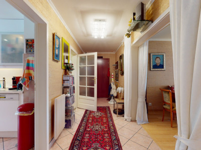 Charmant appartement traversant avec 3 balcons à Clarens-Montreux image 8