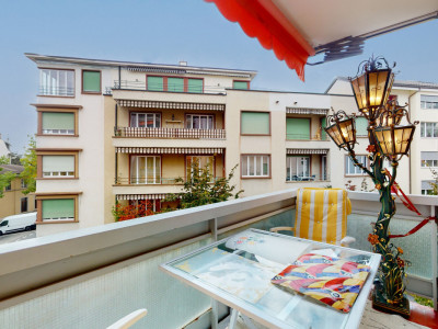 Charmant appartement traversant avec 3 balcons à Clarens-Montreux image 10
