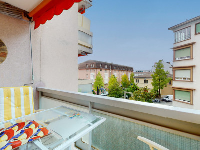 Charmant appartement traversant avec 3 balcons à Clarens-Montreux image 11