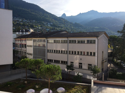 Charmant appartement traversant avec 3 balcons à Clarens-Montreux image 12