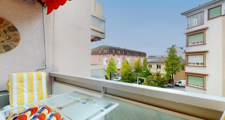 Charmant appartement traversant avec 3 balcons à Clarens-Montreux image 11