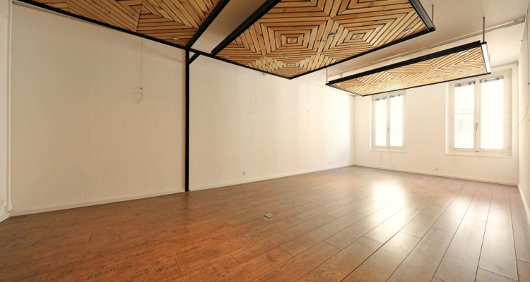 Bureaux de prestige ou cabinet médical  - Place de la Riponne image 1