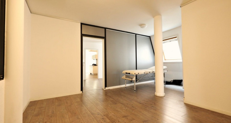 Bureaux de prestige ou cabinet médical  - Place de la Riponne image 4