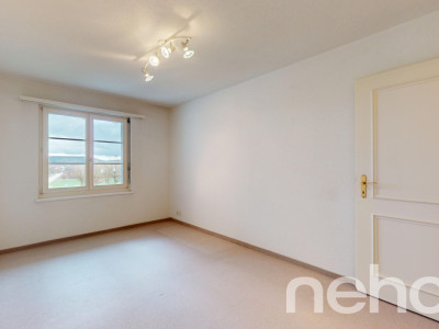 4.5-Zimmer Wohnung mit Fernblick an familienfreundlicher Wohnlage image 9