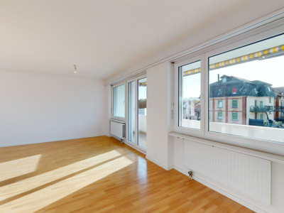 Sanierte und lichtdurchflutete 4.5-Zimmer-Stadtwohnung image 8