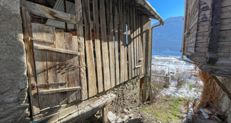 Ollon - Immeuble Historique avec Granges à Rénover image 8