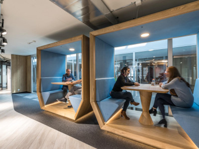 Bureaux privés ou partagés, tout équipés, co-working et salles de réunion image 5