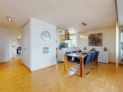 Charmante 5.5-Zimmer-Maisonette-Dachwohnung image 3