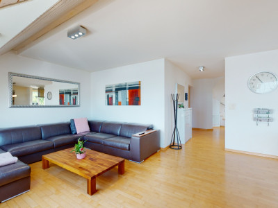 Charmante 5.5-Zimmer-Maisonette-Dachwohnung image 5