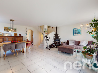 Grosszügige Doppelhaushälfte an idyllischer Lage in Rotkreuz image 8