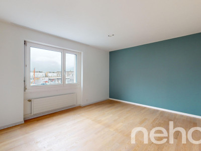 Stilvolle und moderne 4.5 Zimmer-Wohnung mit Bergsicht image 11