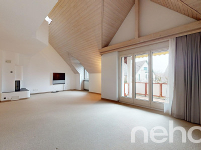 Charmante 3.5-Zimmer-Maisonette-Dachwohnung image 2