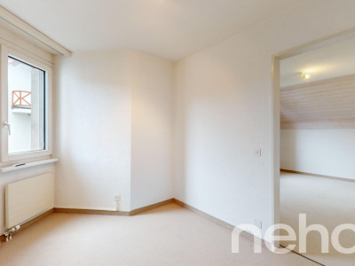 Charmante 3.5-Zimmer-Maisonette-Dachwohnung image 6