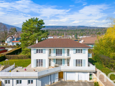 Villa dexception avec vue imprenable sur le Lac et les montagnes image 4