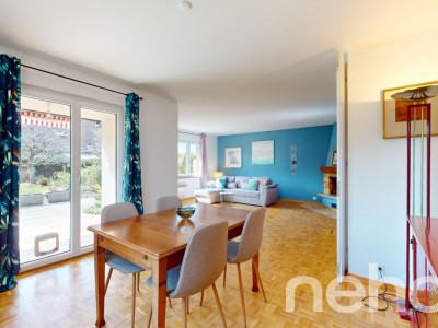 Pour une famille! Grande Maison mitoyenne dans un quartier paisible image 9