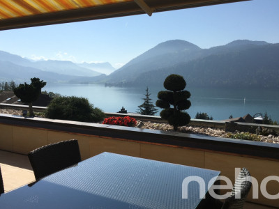 Exklusives Terrassenhaus mit atemberaubendem Seeblick image 4