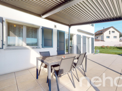 Magnifique spacieuse villa familiale de 7.5 pièces au calme absolu image 7