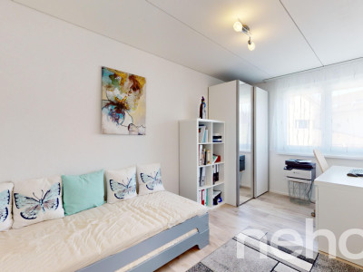 Magnifique spacieuse villa familiale de 7.5 pièces au calme absolu image 10