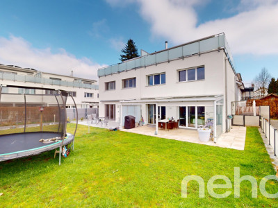 Moderne Doppelhaushälfte in Wohlen image 3