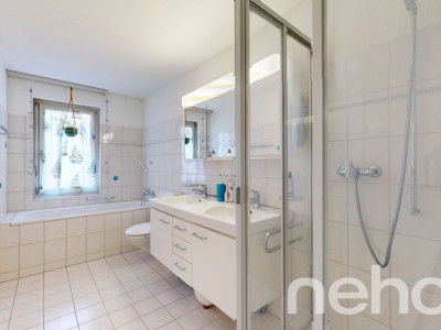 Charmantes 5.5-Zimmer Reihenmittelhaus in Brunnen image 9