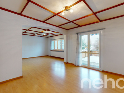 7-Zimmer-Einfamilienhaus mit Einliegerwohnung an bevorzugter Wohnlage image 3