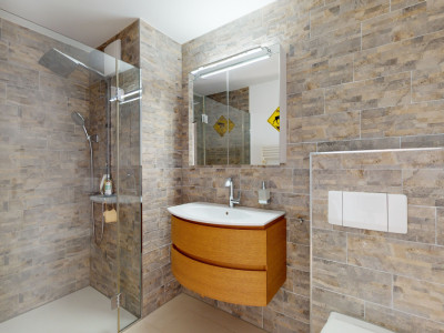 Moderne 4.5-Zimmer-Wohnung mit Panoramablick in Luzern image 10