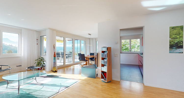 Moderne 4.5-Zimmer-Wohnung mit Panoramablick in Luzern image 2