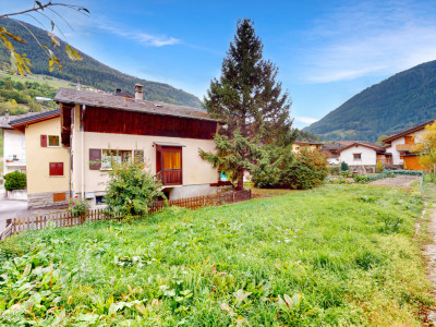 Orsières - coup de coeur à rénover et spacieux extérieurs image 2