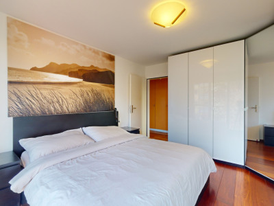 Charmante 5.5-Zimmer-Wohnung in Dietikon image 8