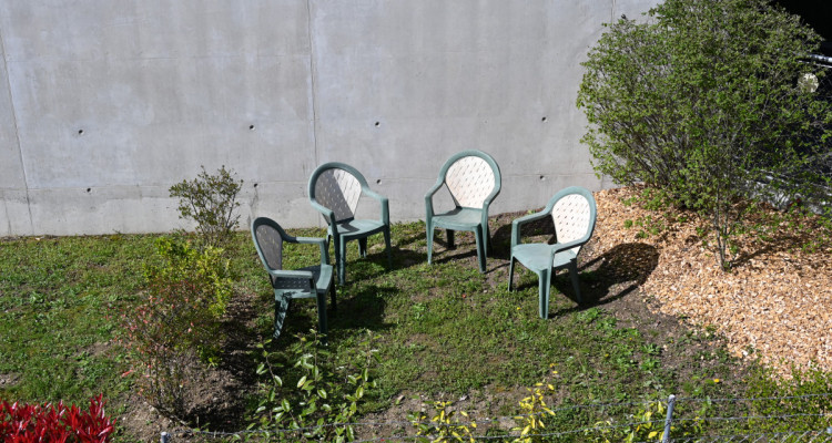  Mies (ref Mcm1): Chambre meublée avec SDD et petit jardin  image 3