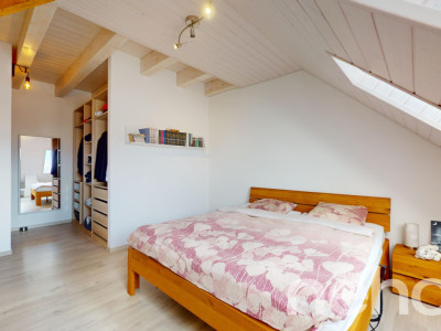 Appartement en duplex de standing avec 2 places au garage commun ! image 4