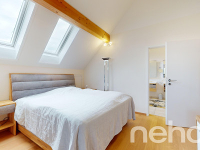 Grosszügige 5.5-Zimmer-Attika-Maisonettewohnung mit Panoramablick image 11