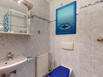 Potentiel de créer 2 appartements dans  cette belle maison villageoise image 11