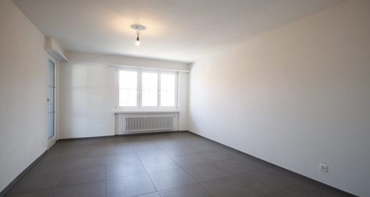 New, exclusive loft apartment in the centre of Pratteln image 5