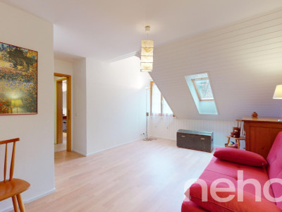 Magnifique appartement de 5.5p en dernier étage avec vue sur lac image 8