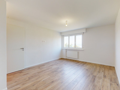 Havre de paix rénové à Chernex, à deux pas de Montreux image 8