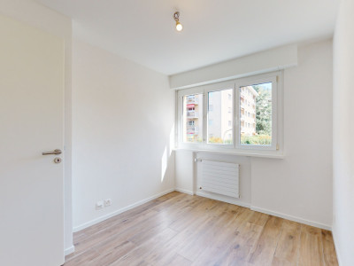 Havre de paix rénové à Chernex, à deux pas de Montreux image 9