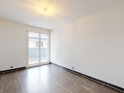 4.5-Zimmer-Terrassenwohnung an Toplage image 6