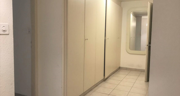 Beau loft lumineux proche de Balexert image 7