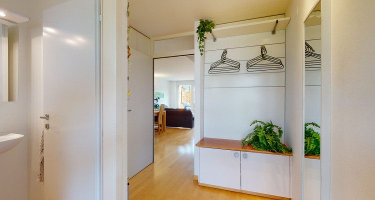 Charmante Dachresidenz: Komfortables Wohnen wie im Einfamilienhaus image 3