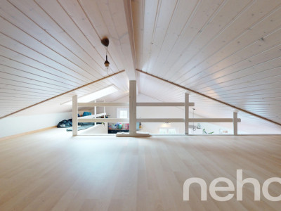 Charmant attique avec mezzanine et piscine en copropriété image 12