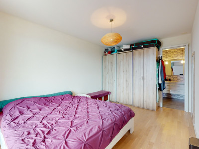 Spacieux appartement 3.5p traversant avec grand balcon et vue dégagée image 12