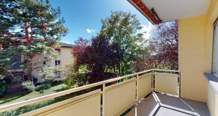 Hübsche Musterwohnung mit Balkon (Gebäude wird gerade renoviert) image 4